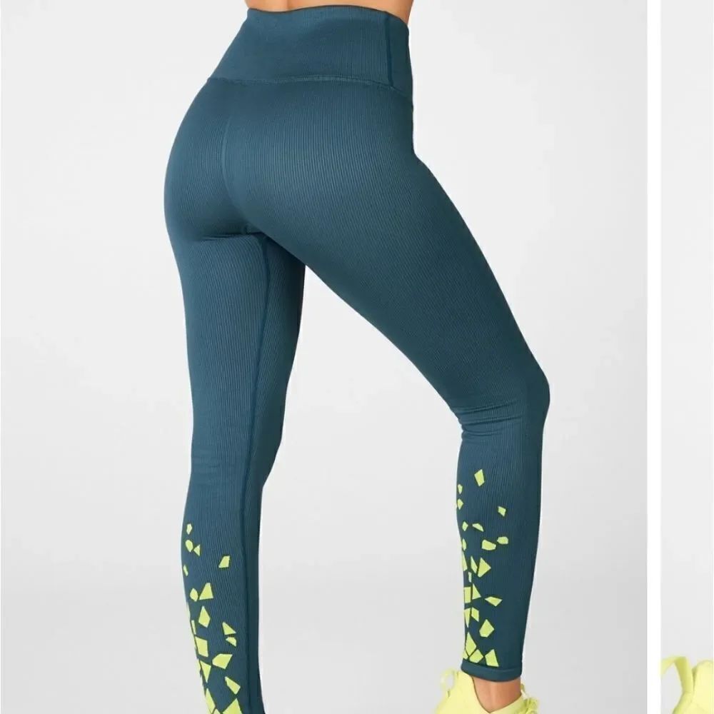 Fabletics High-Waisted Seamless Rib Legging Small